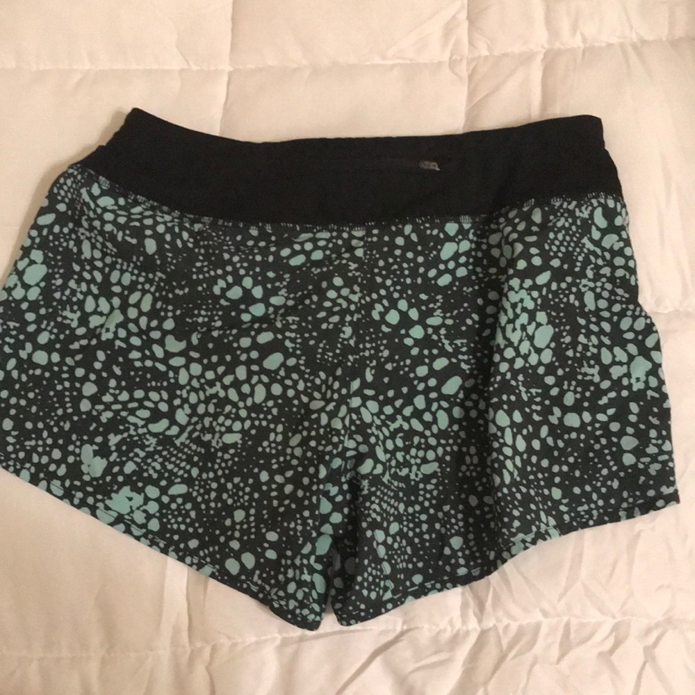 Nike Running Shorts *RARE* - Picture 4 of 4